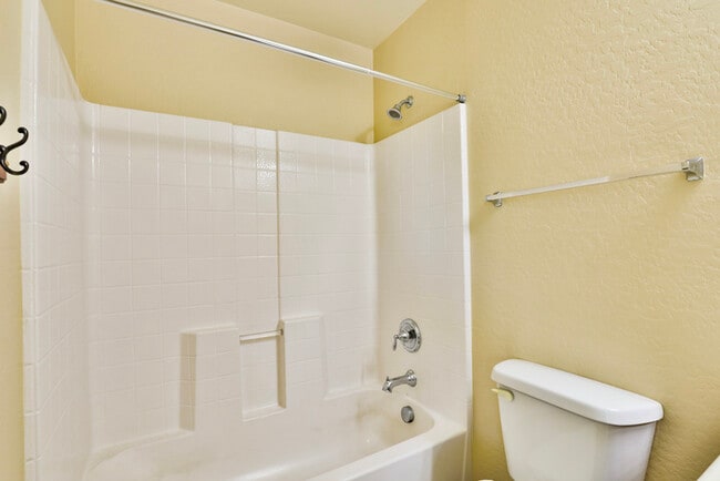 Building Photo - 1852 S Seton Ave