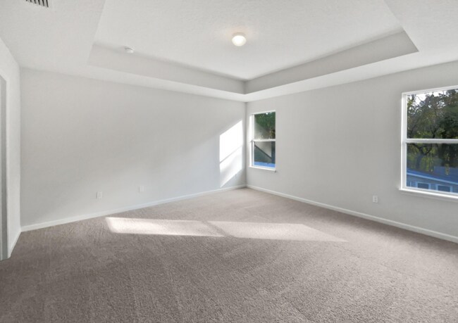 Building Photo - 15713 Lexington Park Blvd