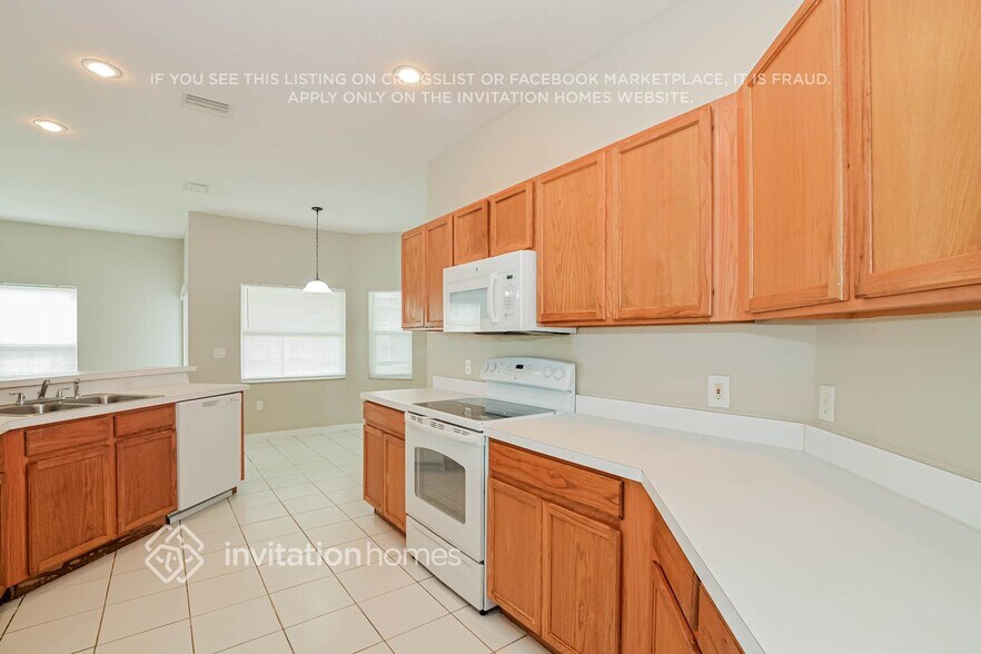 Building Photo - 4218 Lugano Ct