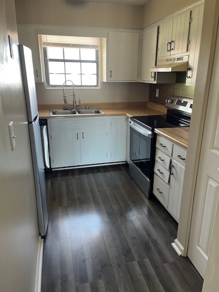 Building Photo - 1707A Cliff Ridge Ct