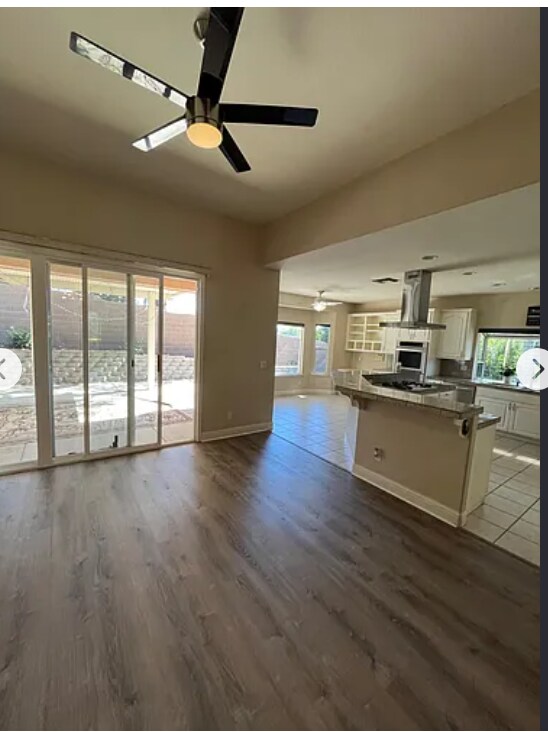 Building Photo - 5500 Granite Falls Way