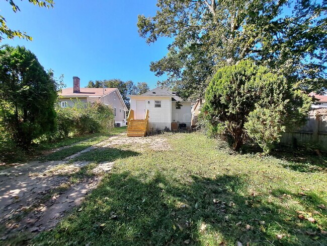 Building Photo - 659 S 42nd St