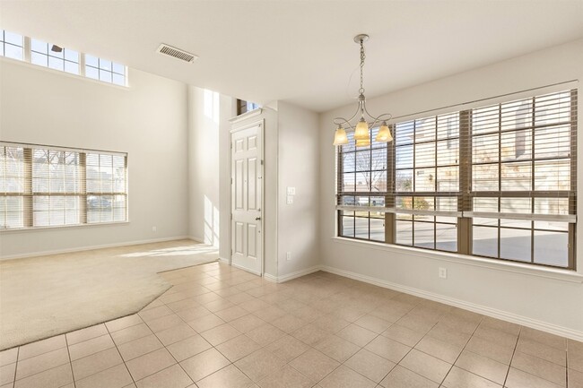 Building Photo - 201 Brick Row