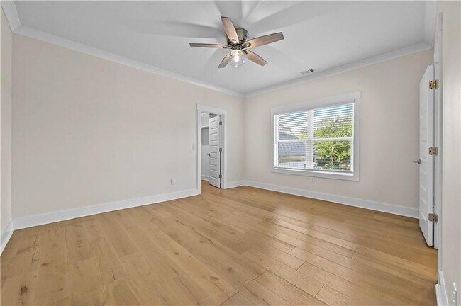 Building Photo - 3488 Hamilton Mill Rd