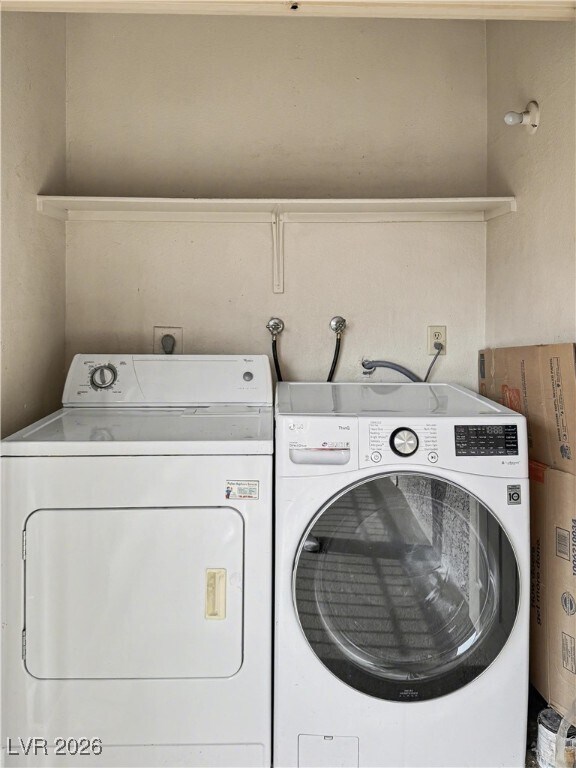 Building Photo - 5141 River Glen Dr