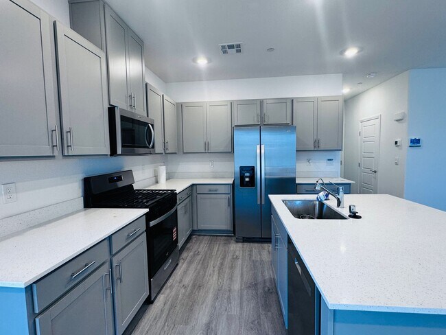 Building Photo - 1083 Saffron Toucan Ln
