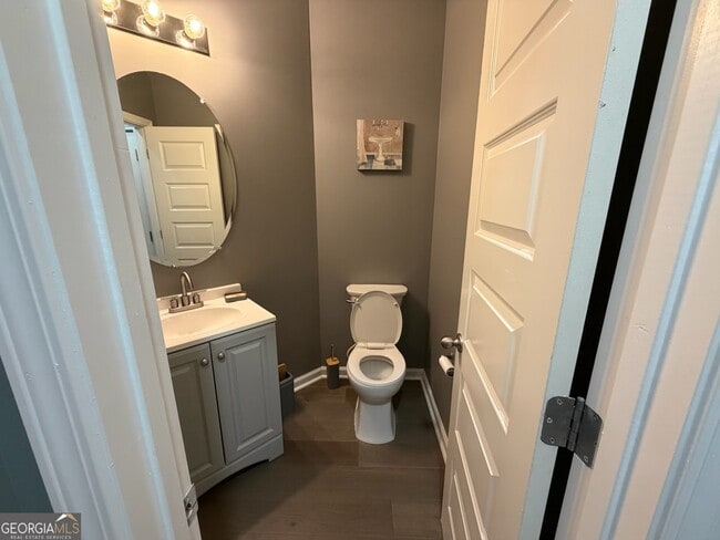 Building Photo - 3583 Brycewood Dr