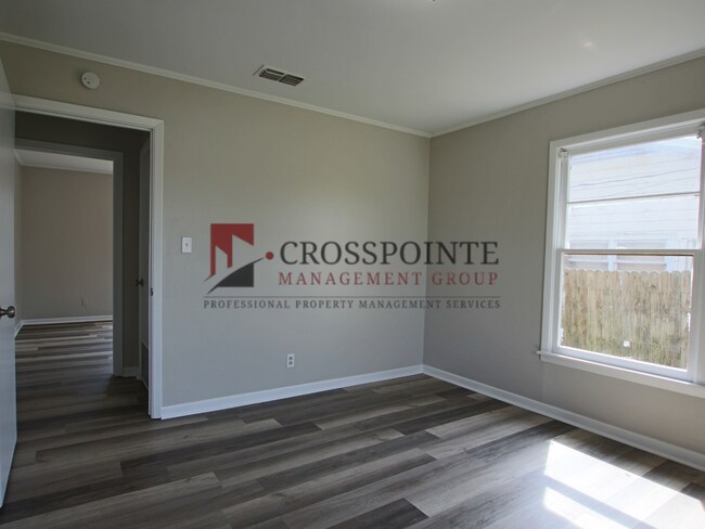 Building Photo - Coming Soon! 3 Bed 1.5 Bath Home Near TJC!