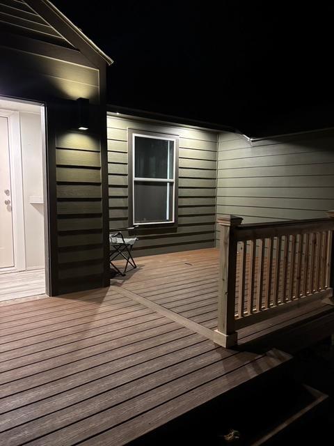 Building Photo - 1716 NW Kinyon Ave