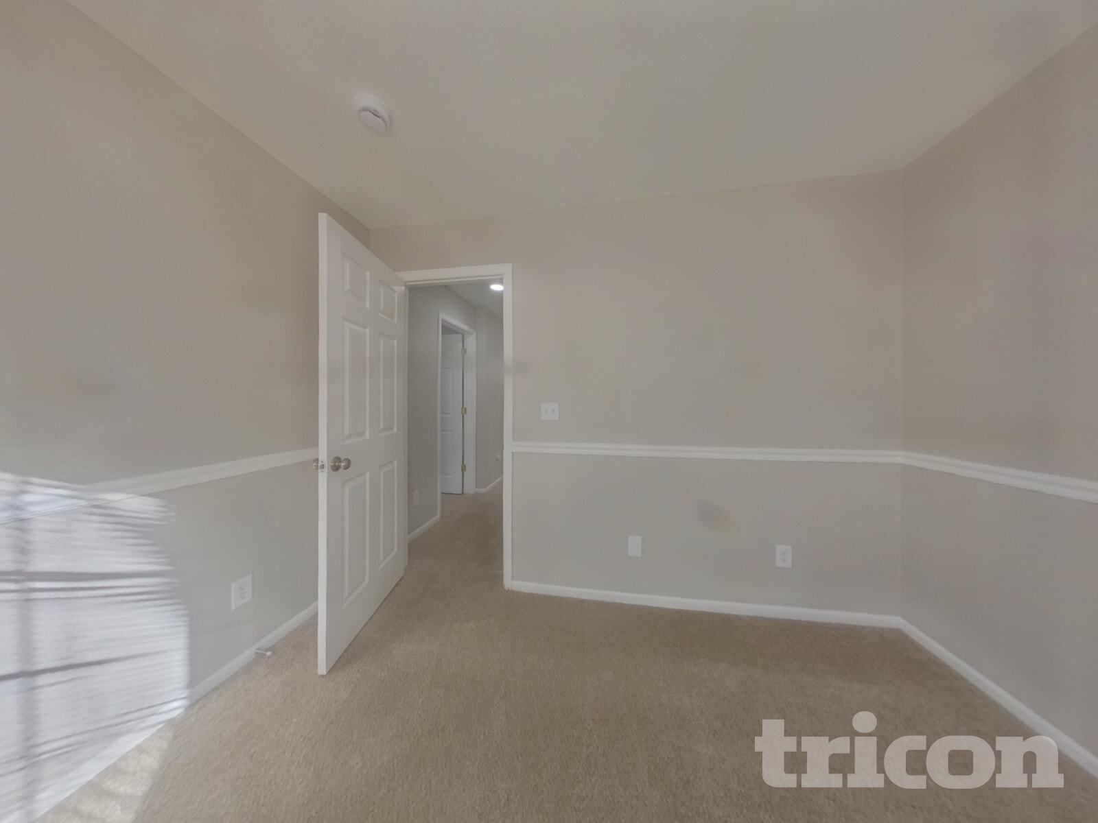 Building Photo - 301 Kingbird Cir