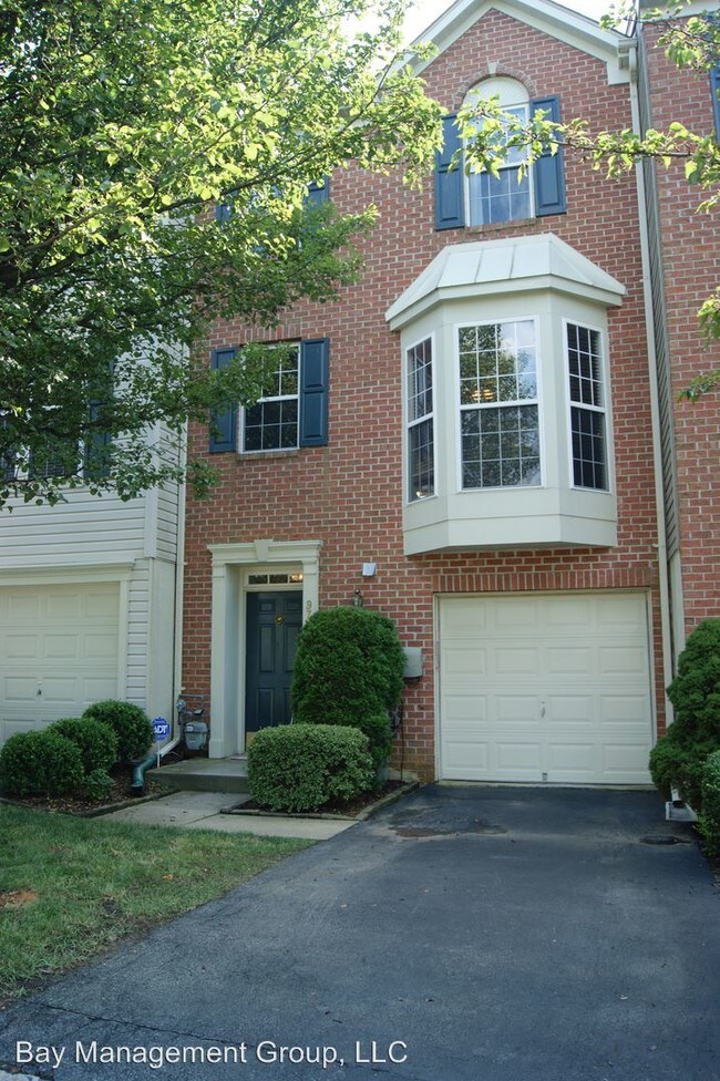 Primary Photo - 9716 Morningview Cir