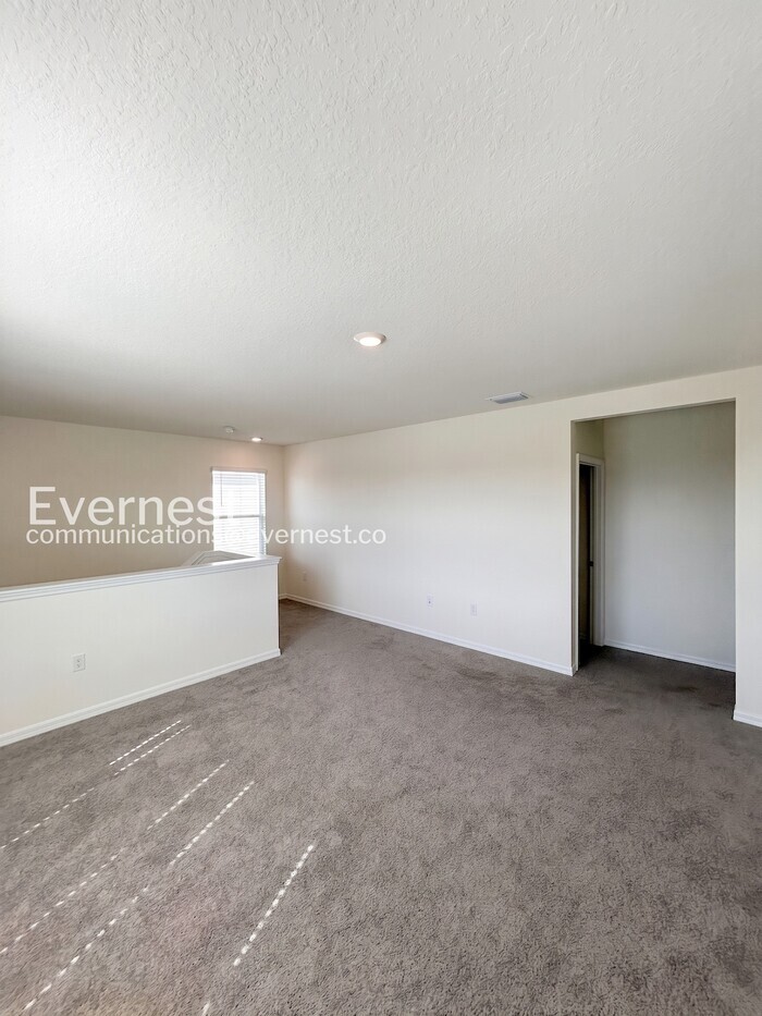 Building Photo - 8332 Juning Cove