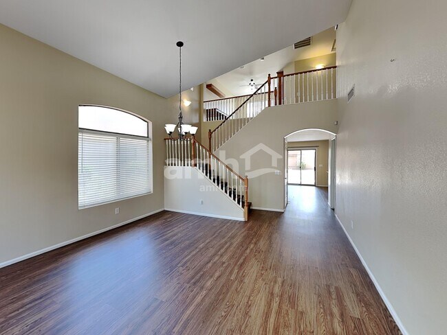 Building Photo - 8409 S 50th Ln