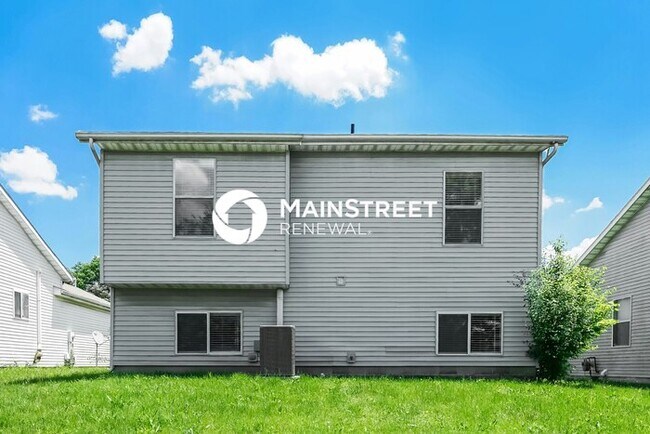 Building Photo - 4 Bedroom Pet-Friendly Home in COLUMBUS, OH with Main Street Renewal