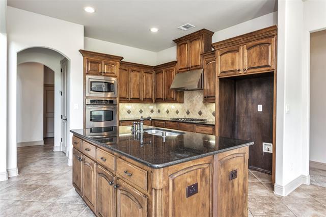 Building Photo - 1832 Canyon Ct