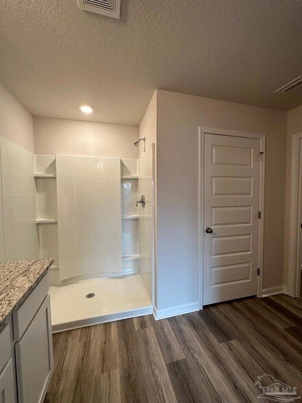 Building Photo - 4378 Redbay Ct