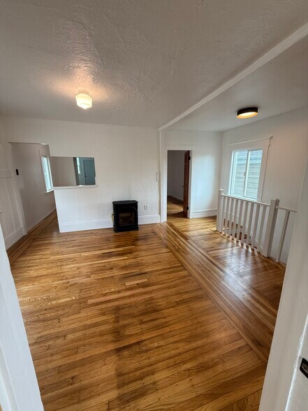 Building Photo - 685 28th St