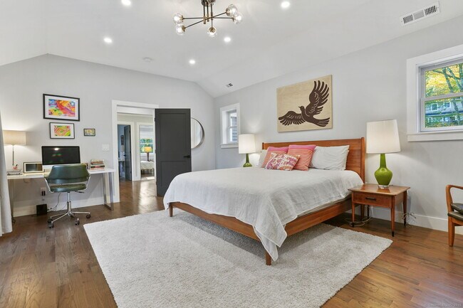 Building Photo - 58 Big Trail