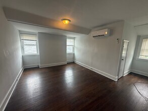 Building Photo - 206 Bellevue Ave