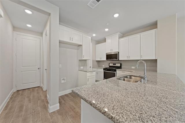 Building Photo - 4724 Ladrillo Ln