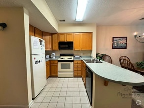 Building Photo - 4578 Girvan Dr