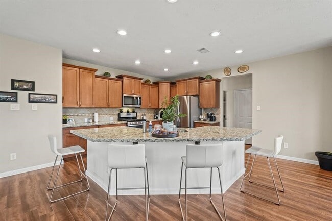 Building Photo - 6719 Path Way Ct