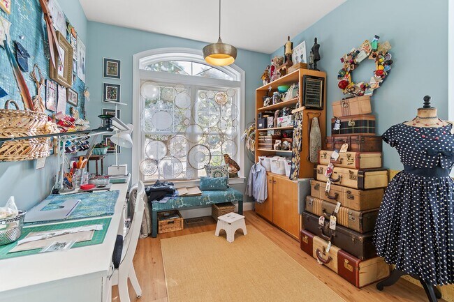 Building Photo - Amazing home in sought-after Winding River Plantation