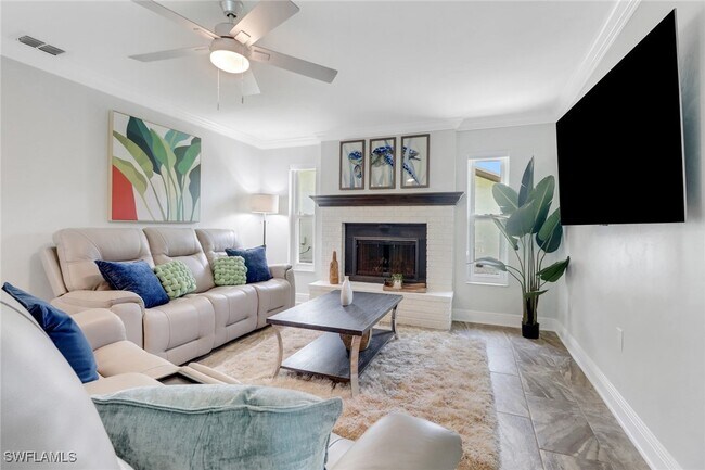 Building Photo - 6060 Perthshire Ln