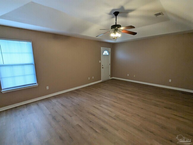 Building Photo - 7415 Lillie Ln