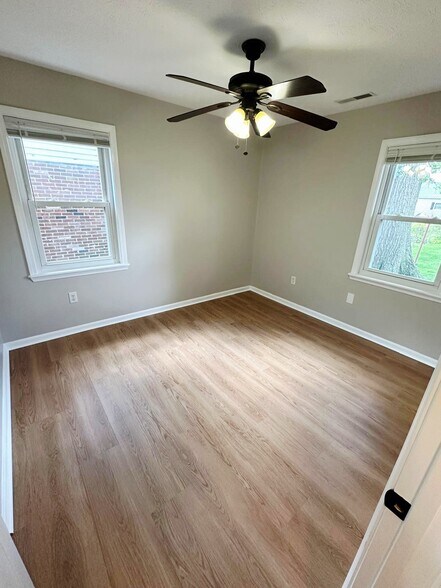 3rd Bedroom - 2022 Bono Rd