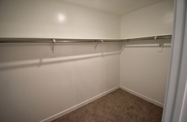 Building Photo - 968 Spruce Willow Wy