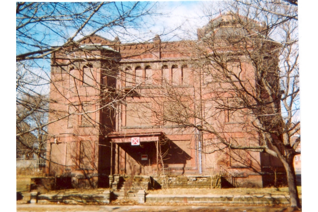 Building Photo - The Essex