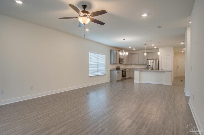 Building Photo - 4620 Sago Palm Cir