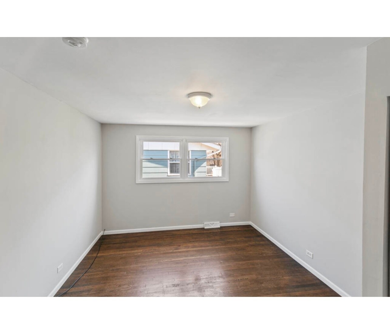 Building Photo - 3421 Birchwood Dr