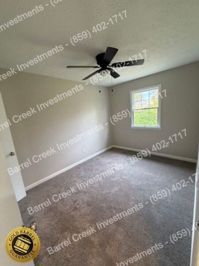 Building Photo - 417 A Earl St