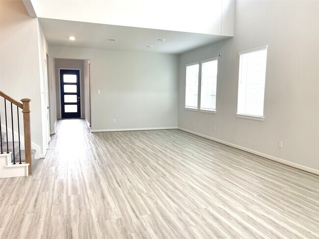 Building Photo - 8475 Harrington Grv Trl
