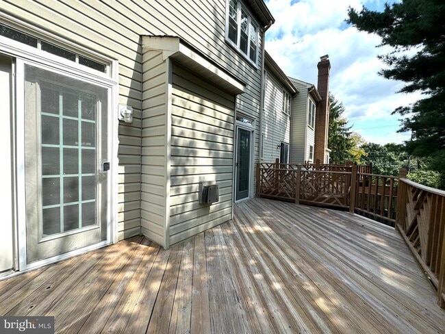 Building Photo - 10175 Treble Ct