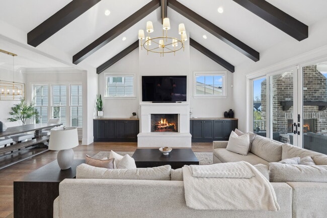 Building Photo - 8681 Belladonna Dr