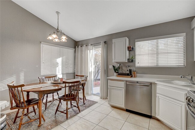 Building Photo - 1147 Overture Dr