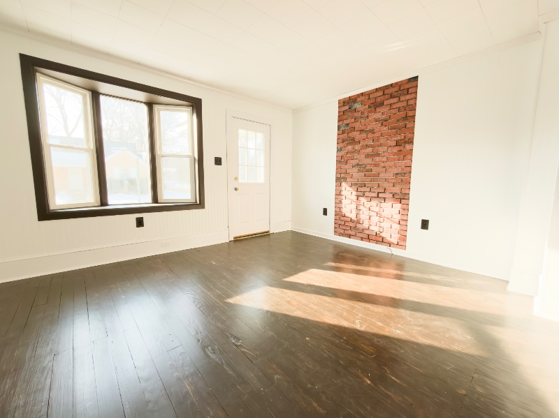 Building Photo - 14 Linden St