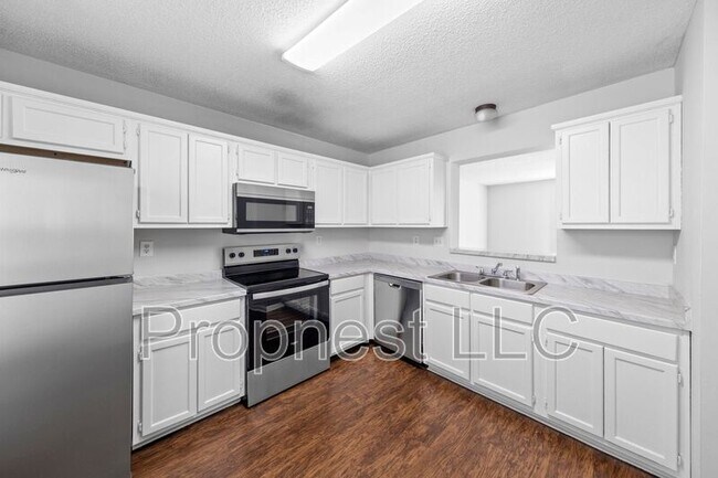 Building Photo - 7322 Perrin Cove