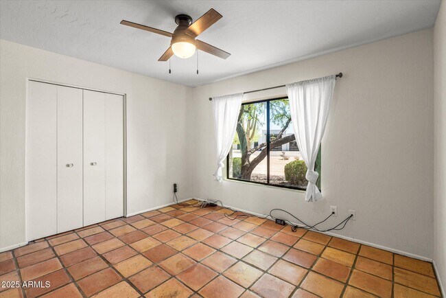 Building Photo - 6006 E Wildcat Dr
