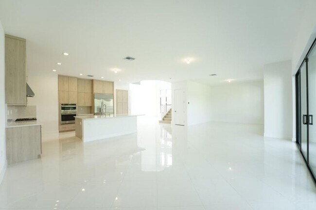 Building Photo - 9099 Silver Marsh Ln