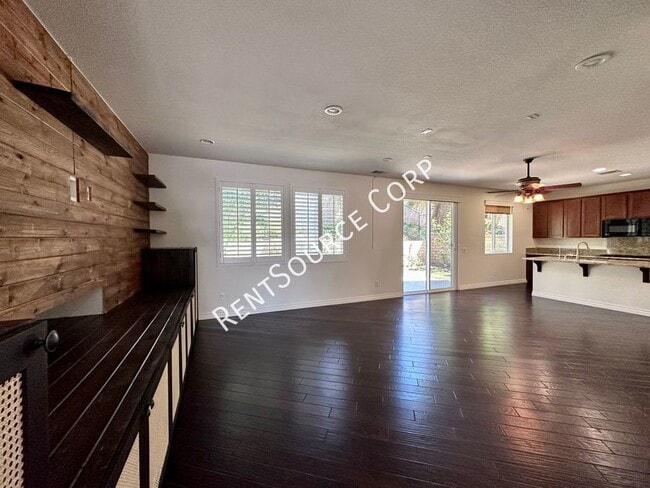Building Photo - 28383 Esplanada Dr