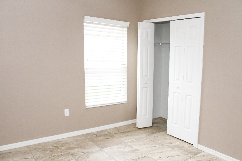 Building Photo - 15131 Copper Loop