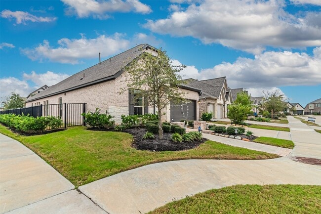 Building Photo - 15022 Concho River Wy