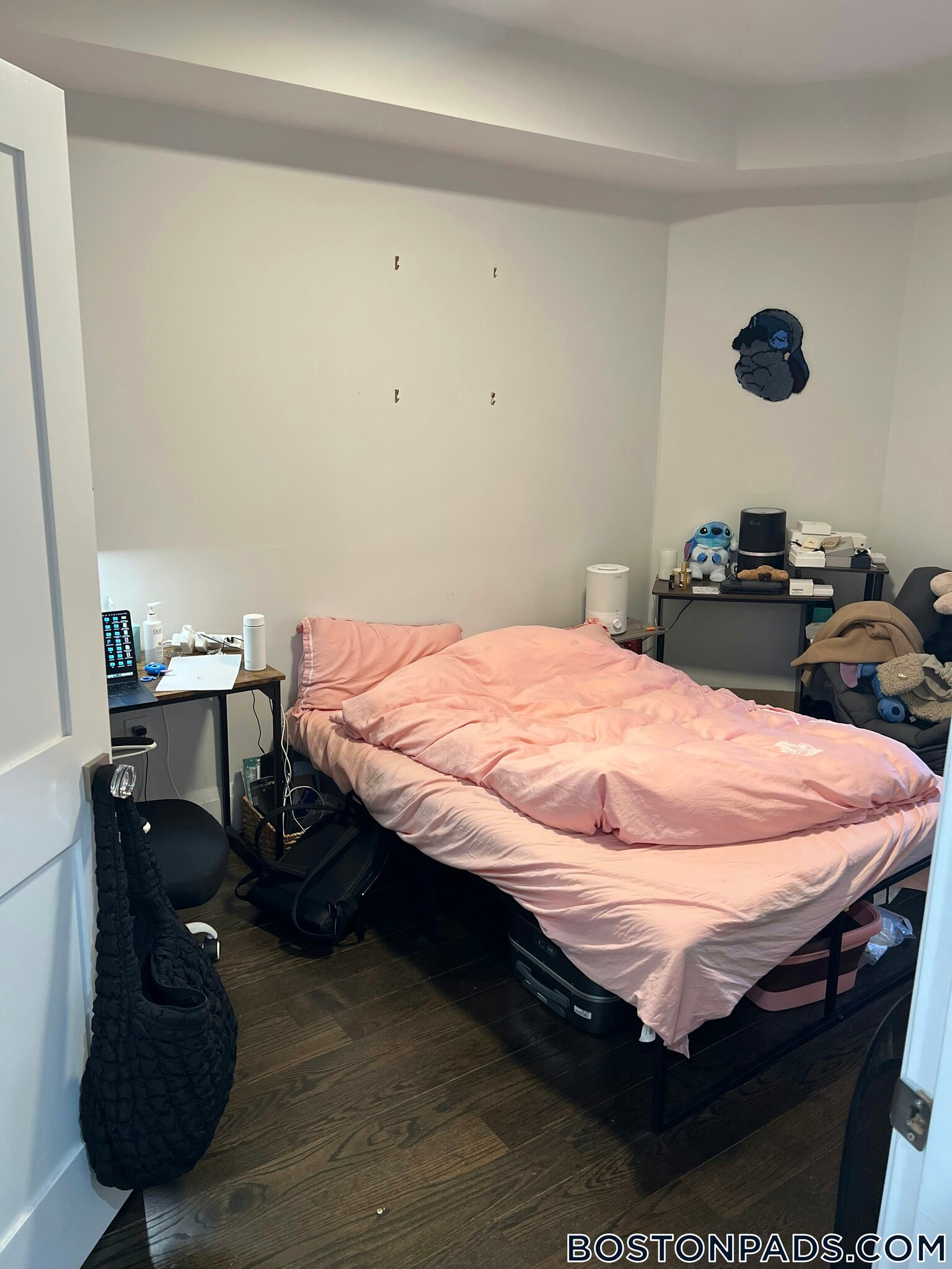 Building Photo - 7 Strathmore Rd