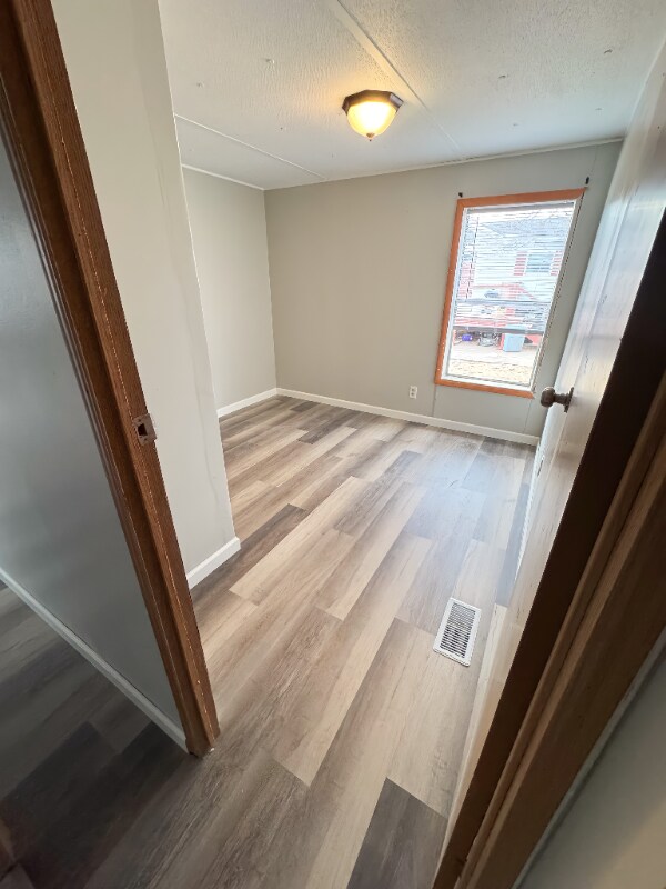 Building Photo - 26 Village Ct