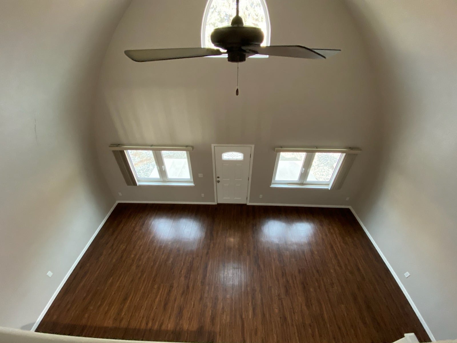 Building Photo - 135 Hemlock Dr