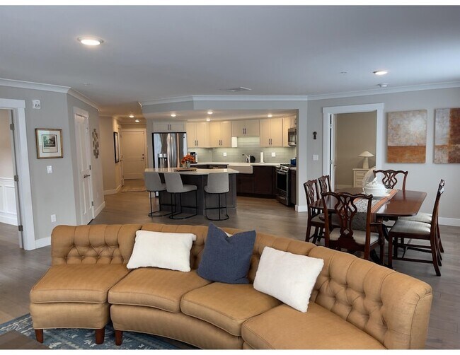 Building Photo - 2075 Lafayette Rd